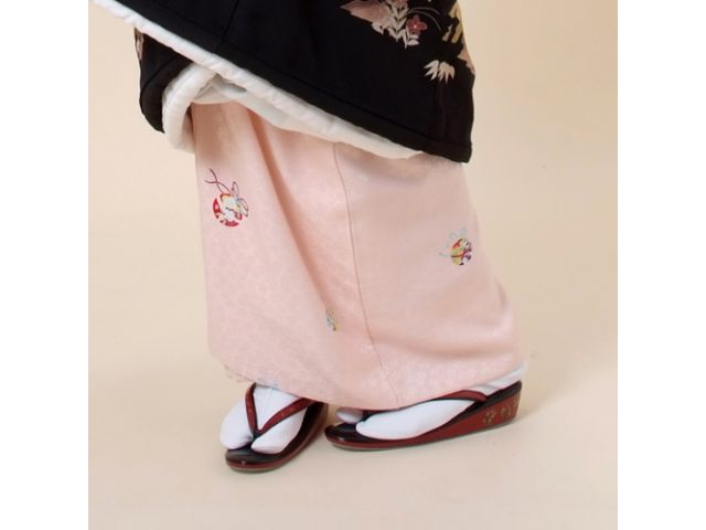 スタジオ撮影1◆草履を履いておでかけのポーズ