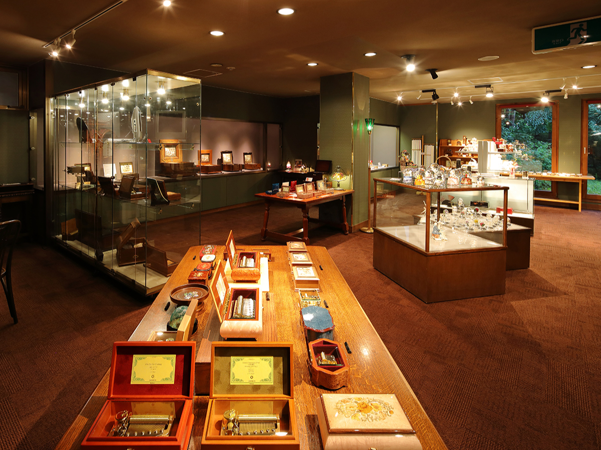 AeB[NIS[yY܂ŁALxȕĩVbvłB