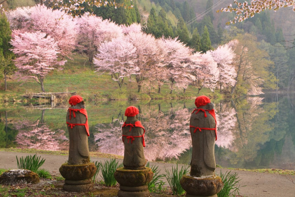 ���j�΂̃I�I���}�U�N���Ƃ��n������