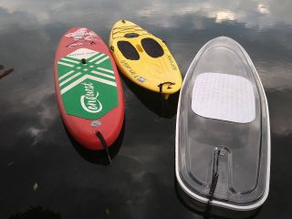 右はスケルトンSUP 中綱湖の水生植物観察にピッタリ