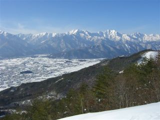 日本最高クラスの展望台鷹狩山から北アルプスの眺望