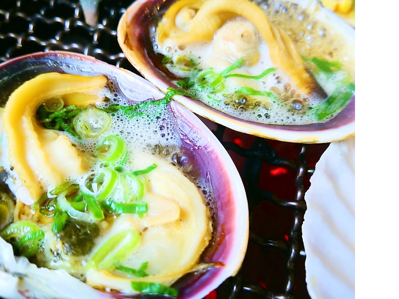 貝から出る、旨味たっぷりのお出汁は最高ですよ。