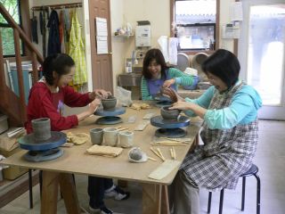 箱根 仙石原 陶芸体験 緑に囲まれた工房で 陶芸体験をしてみませんか 手びねり体験コース 仙石窯 じゃらん遊び体験 箱根 仙石原 陶芸体験 緑に囲まれた工房で 陶芸体験をしてみませんか 手びねり体験コース 仙石窯 じゃらん遊び体験
