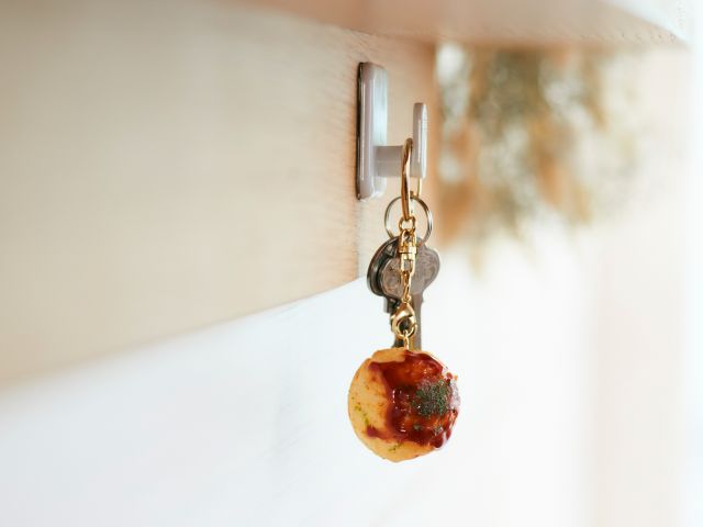 どの体験メニューも、キーホルダー・マグネット・メモクリップなど、実用的なアイテムになるのが嬉しいポイント!お土産やプレゼントにもぴったりです。