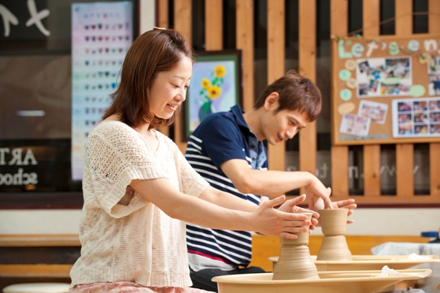 ut̒JȎŵƁAS҂ły݂Ȃ瓩|̌Ƀ`WIiGvݏoj