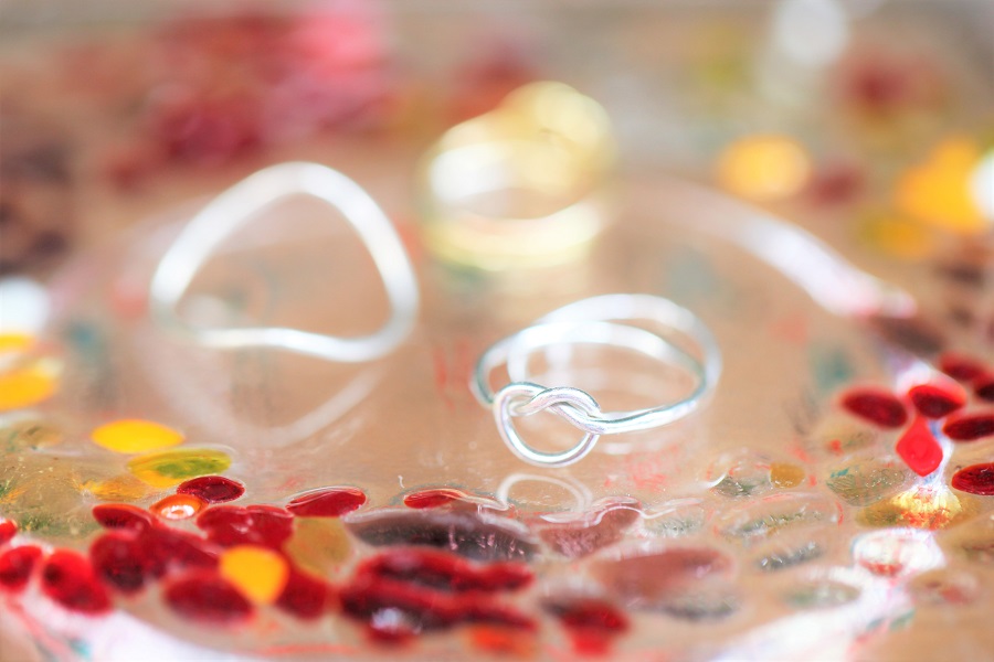 プチシルバーリング手作り体験 毎日が楽しくなるセンスupオシャレ講座 お一人様 女性同士 カップル ファミリーに ゆう工房 東京青山教室 陶芸 銀アクセ ガラス工芸 じゃらん遊び体験 プチシルバーリング手作り体験 毎日が楽しくなるセンスupオシャレ講座 お一人様 女性同士 カップル ファミリーに ゆう工房 東京青山教室 陶芸 銀アクセ ガラス工芸 じゃらん遊び体験