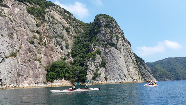 TOm͂uvzƖhlÂꏊɂǂ蒅܂B