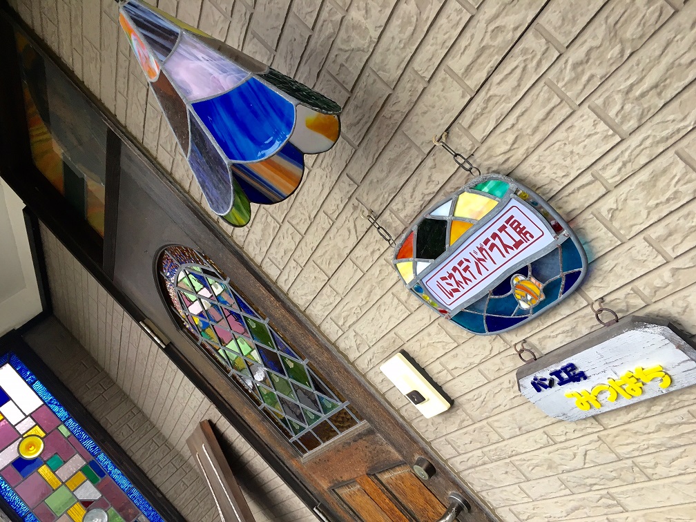 cwE{w܂ŎԂłROقǂ̏ꏊȂ̂ŁǍ̗̌sył܂IdԂłANZXł܂