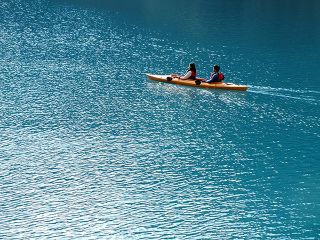 奥四万湖を貸切気分♪
