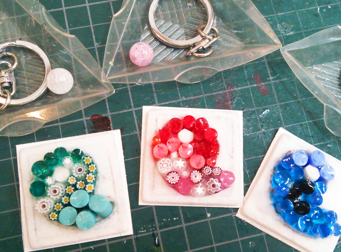 iɍ킹ĕRXgbvIт܂BƂ͂ŏIB̂ql̓L[z_[I΂܂BqĂɎdグĂ肵܂B