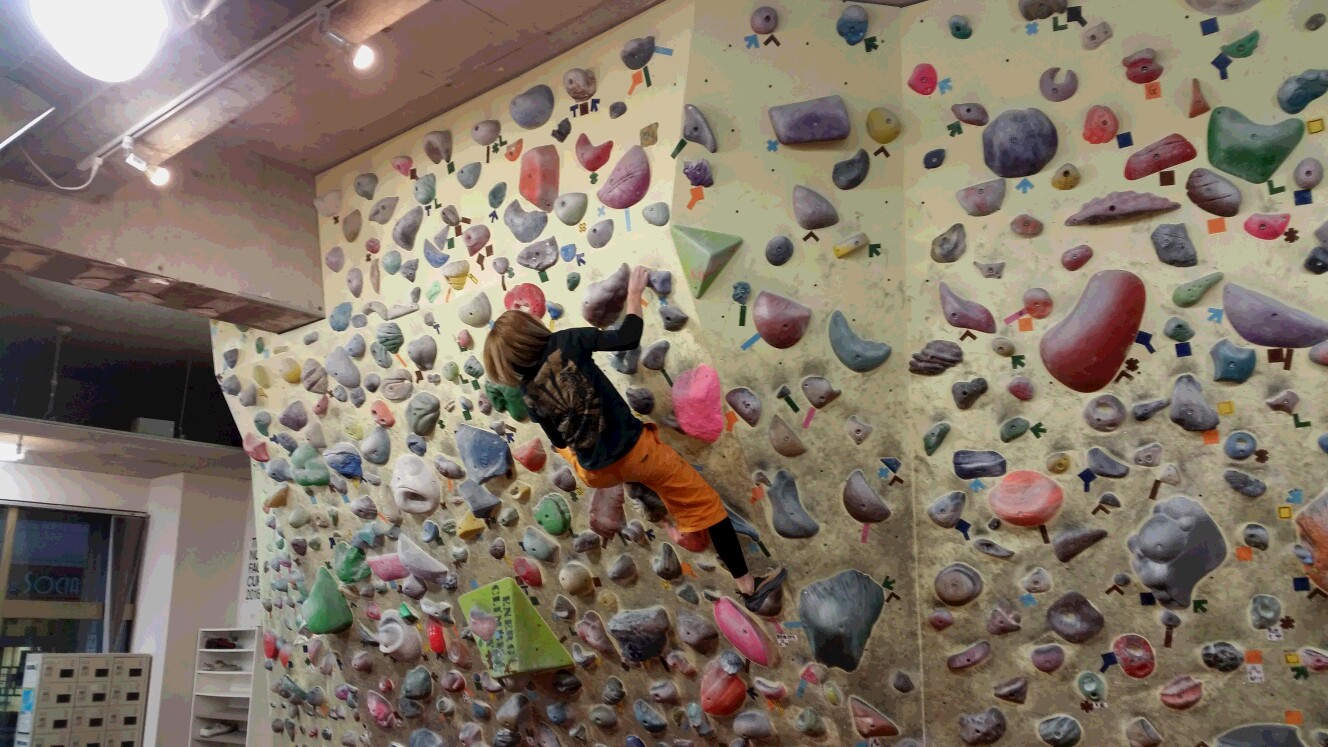 ̂ql̃X^btN`[̂ŋCyɃ`Wł܂