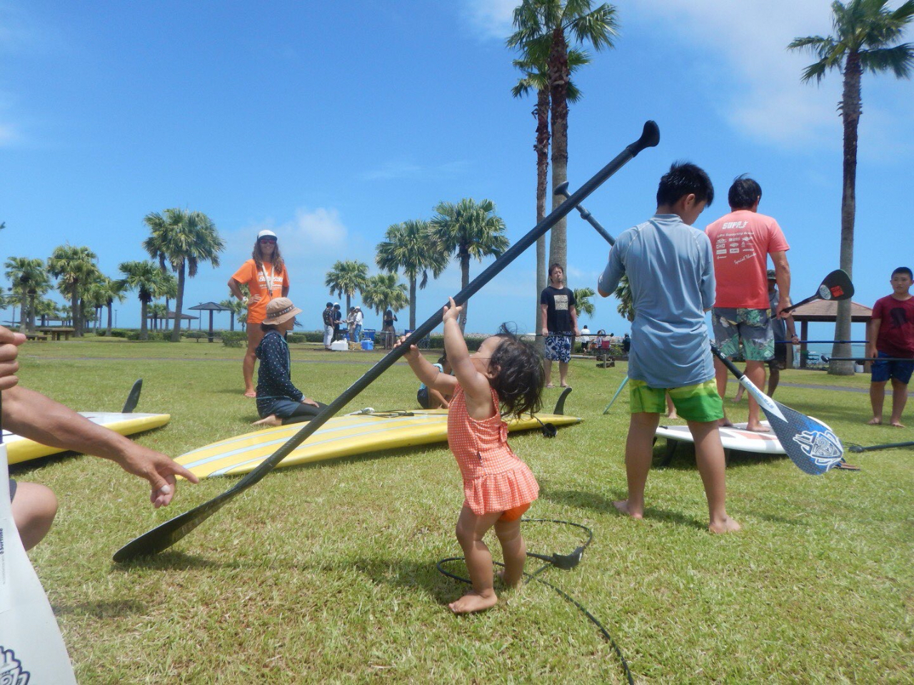 ̒c̃XN[󂯂Ă܂B₢킹B