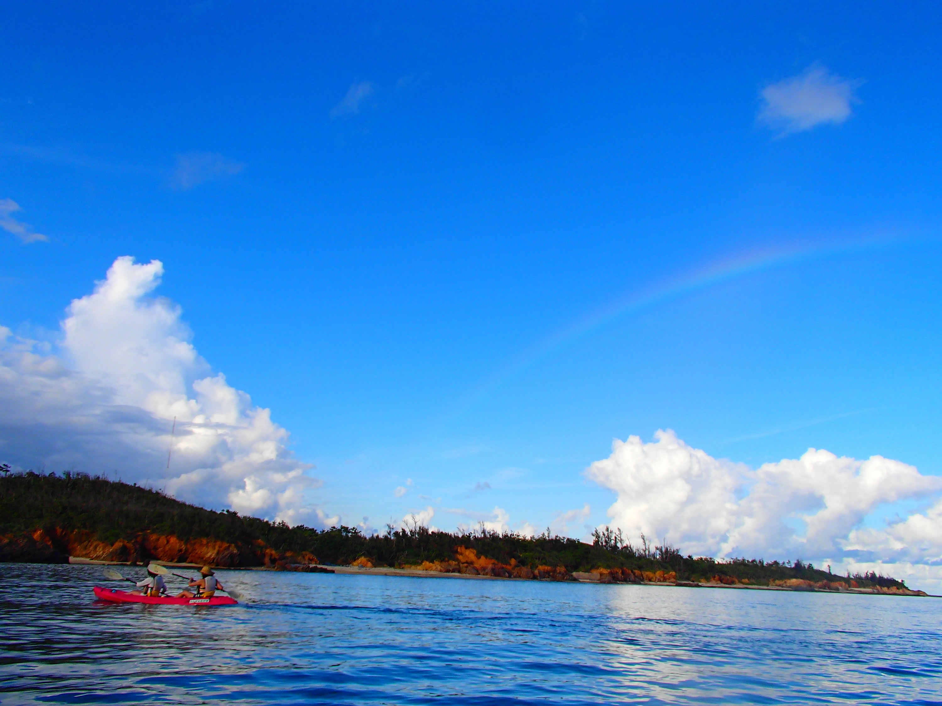 Ƃ͈ႤJI̓A܊ŎR悤