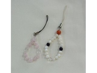 【天然石アクセサリー★道の駅たくみの里内】ストラップ(輪っかタイプ)。約30種の天然石からお好きにチョイス♪