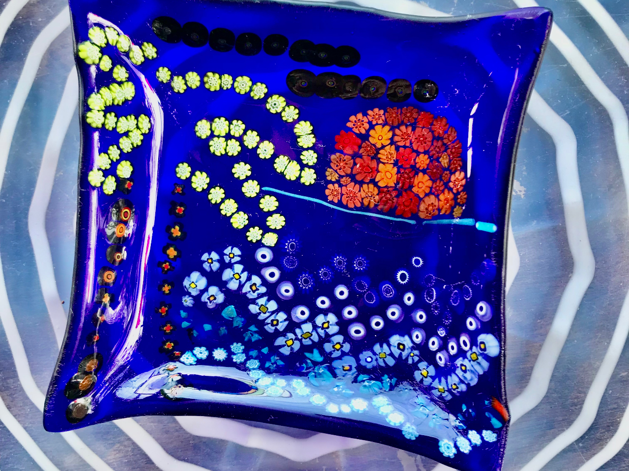 �킽�������̃x�l�`�A���O���X�g���[��i