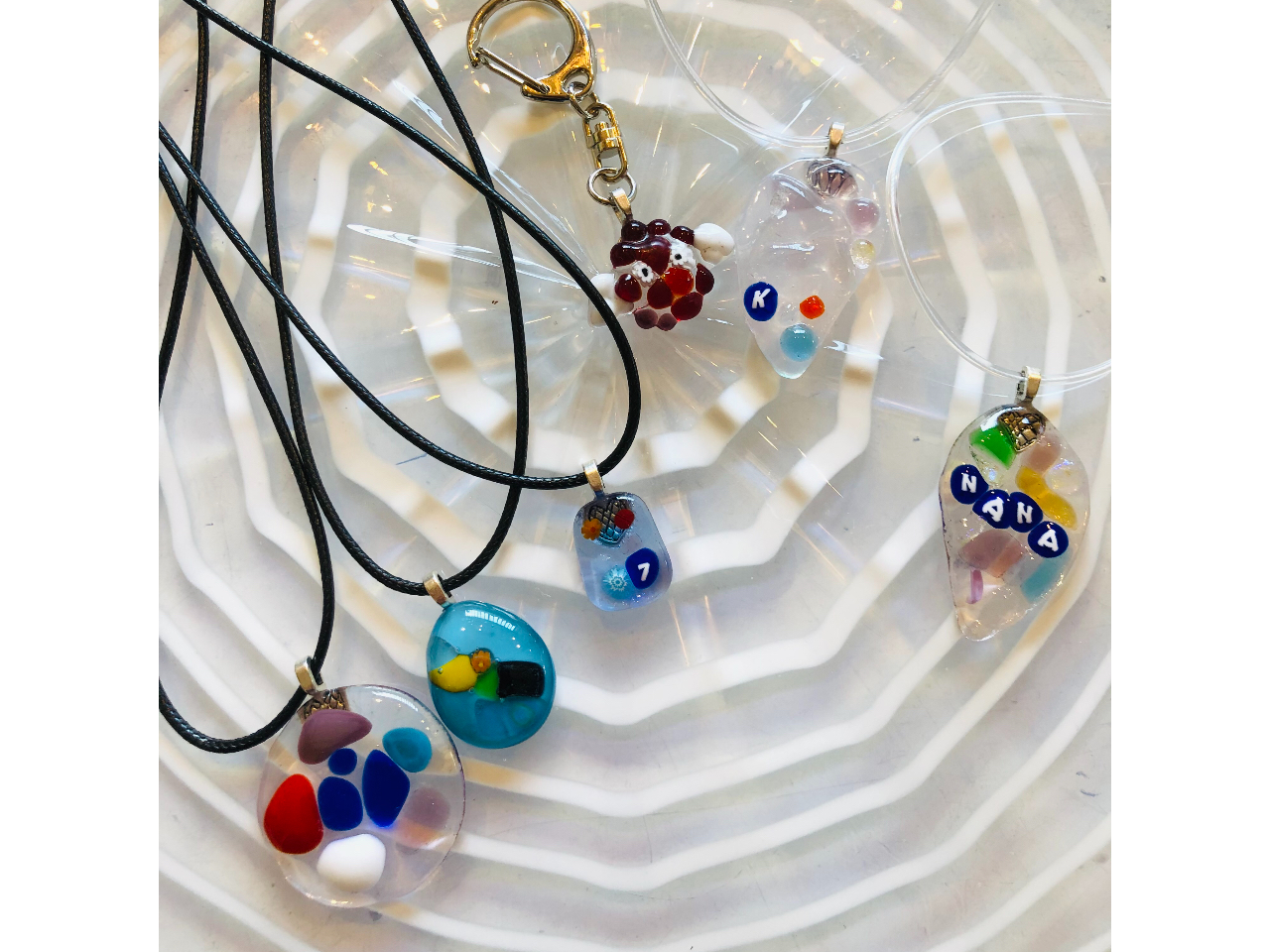 ベネチアングラスアクセサリー体験作品