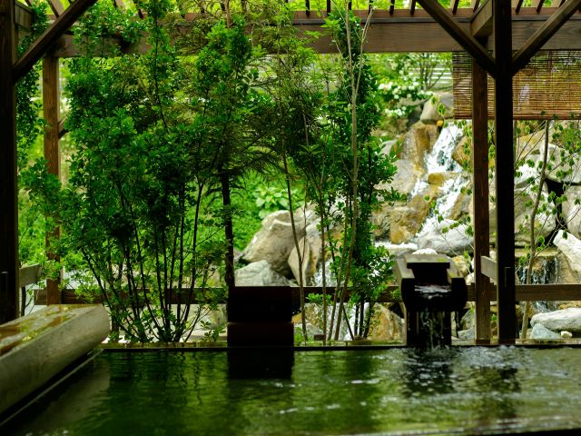 花ももの湯 3種の源泉の湯巡り ライブキッチンのランチバイキング ファミリー カップル 女性におすすめ いいざか 花ももの湯 じゃらん遊び体験 花ももの湯 3種の源泉の湯巡り ライブキッチンのランチバイキング ファミリー カップル 女性におすすめ いいざか 花ももの湯 じゃらん遊び体験