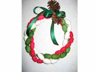 繭玉のクリスマスリース