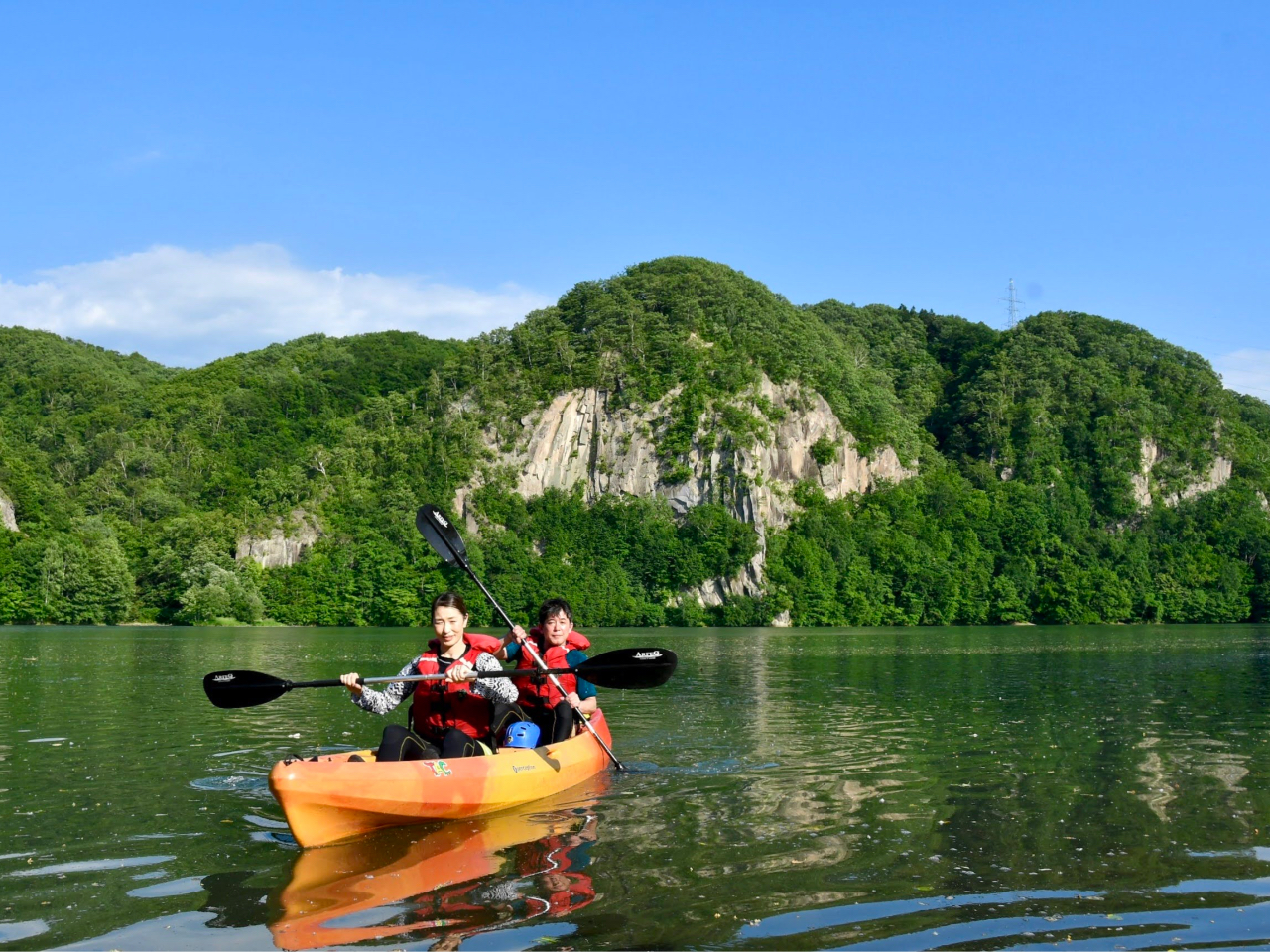 ���t�e�B���O��Ԃ��I�������A�͌��ŃJ�k�[�ɏ�芷���Ă�������΂֑��������܂��B�㔼�͂̂�т莩�R�ɖ�����Ă��������I