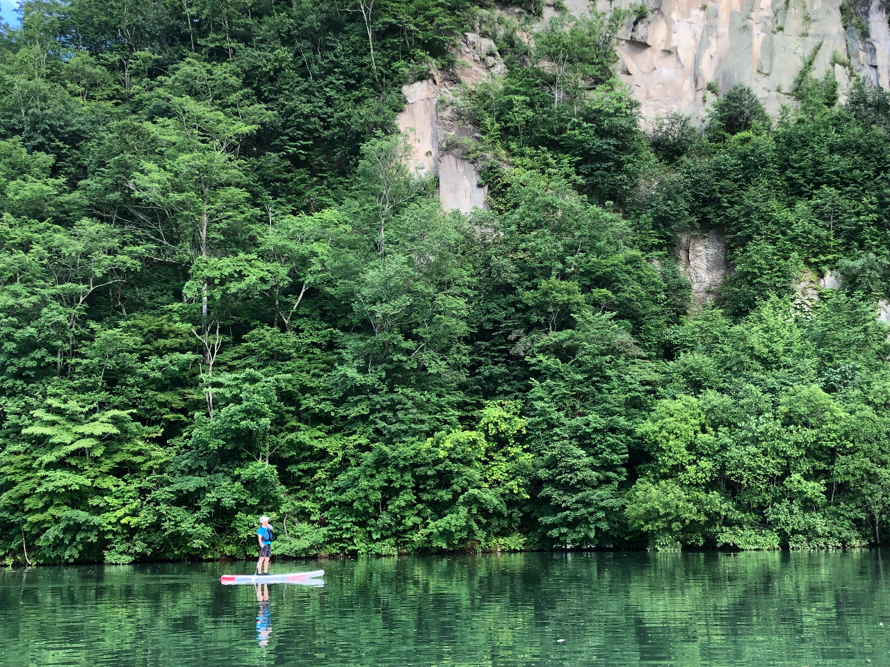 【話題のSUPを十勝のパワースポットの湖で体験!!】 レイクSUPチャレンジ