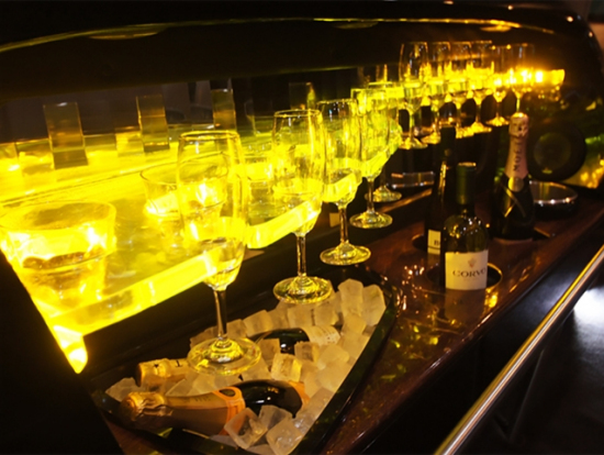 Xp[NOC̃n[t{gT[rXʂȋԂoI