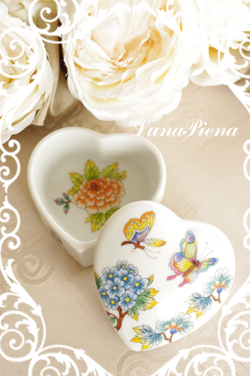 yk̍izIG^IVȃn[g{bNX