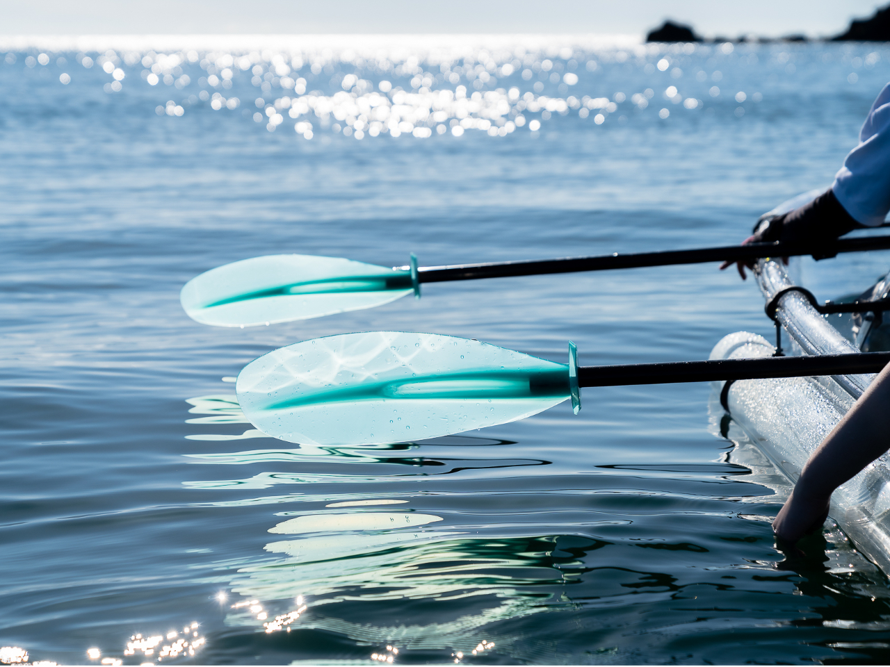 そして、おすすめなのはウミでリラクゼーションです。まずはウミの上で瞳を閉じて、潮風、波音を感じましょう。