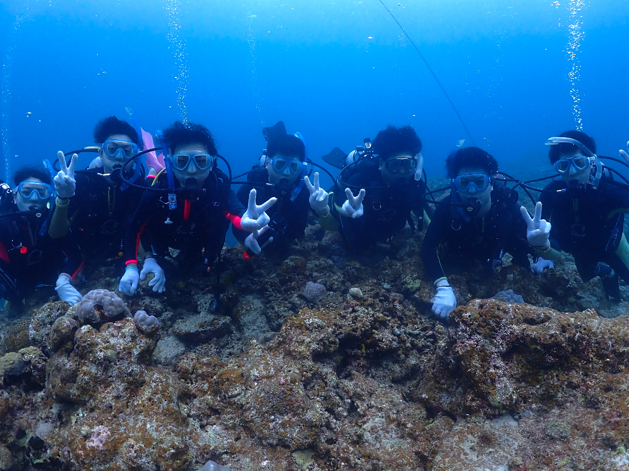 1人から団体までみんなで楽しく潜れちゃいます!!