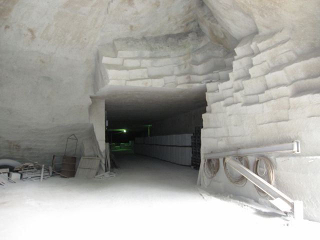 世界遺産 石見銀山地区 福光石採石場ガイド付き見学プラン 所要時間 約40 60分 福光石採石場 じゃらん遊び体験 世界遺産 石見銀山地区 福光石採石場ガイド付き見学プラン 所要時間 約40 60分 福光石採石場 じゃらん遊び体験