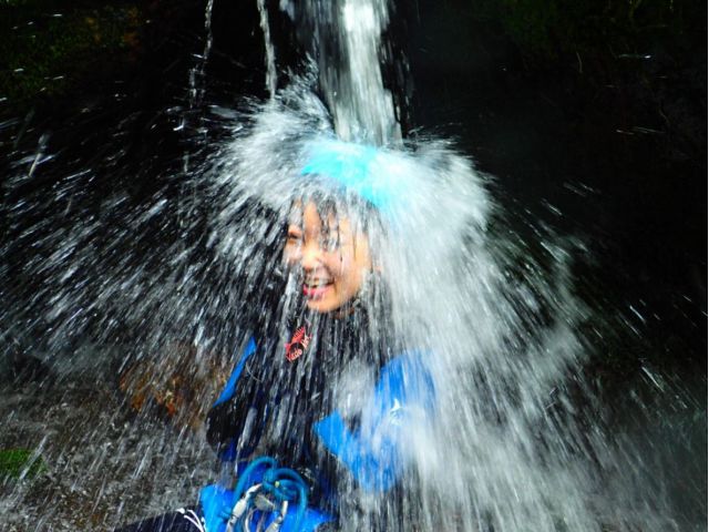 キャニオンズ奥多摩:2024年開催予定★キャニオニング もののけコース(ホーリー) 半日プラン 【写真・動画付き】