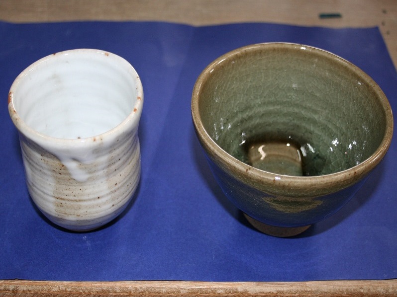 完成した湯呑・茶碗です。削り仕上げ・釉薬掛けなどは職人が致します。