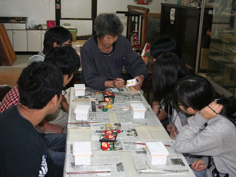 講師がやさしくレクチャーします。