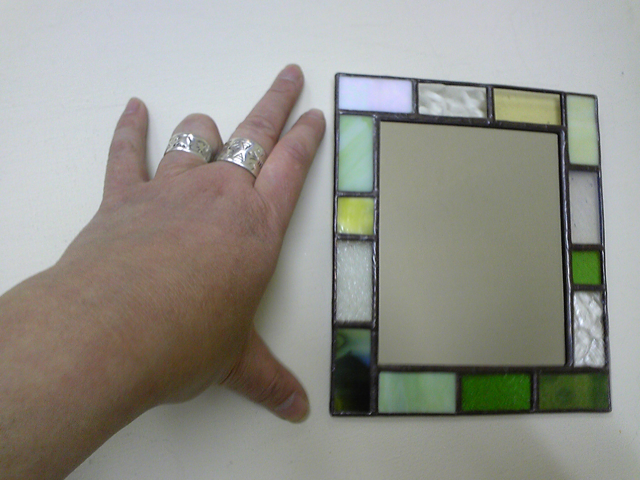 Ŝ̑傫͖16~14cmŎLʂłB͂̂ƊŜ҂Ŏʂ12~10cm̃TCYɂȂĂ܂B