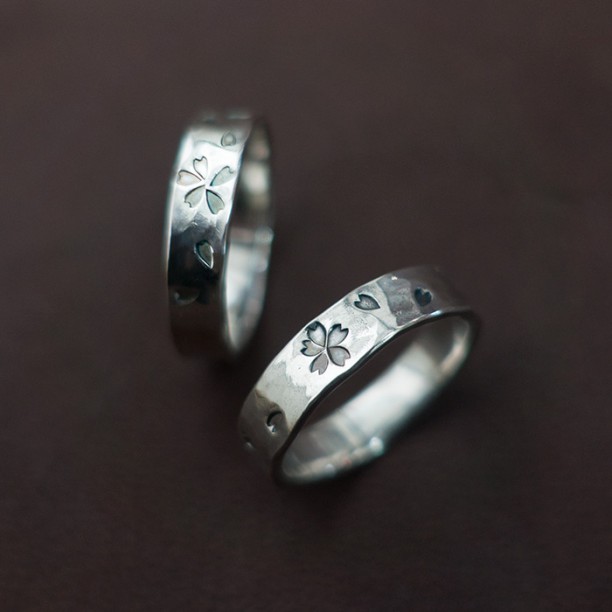 桜模様のシルバーリング