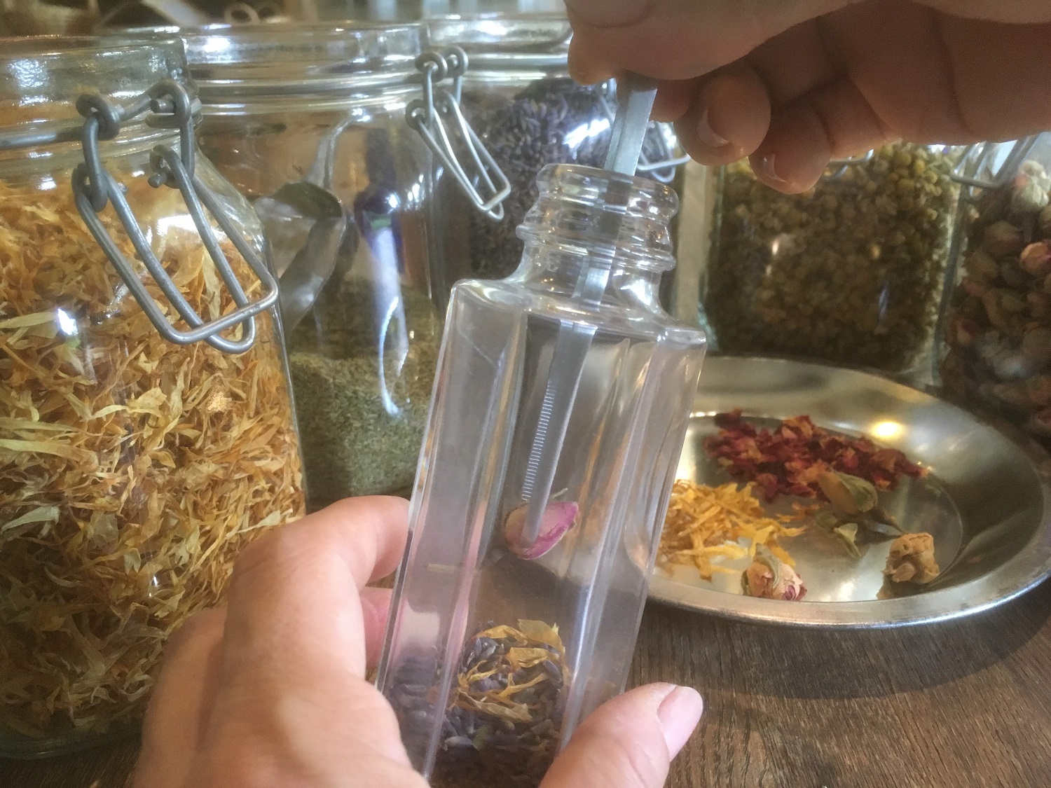 ハーバリウムの様に重ねて