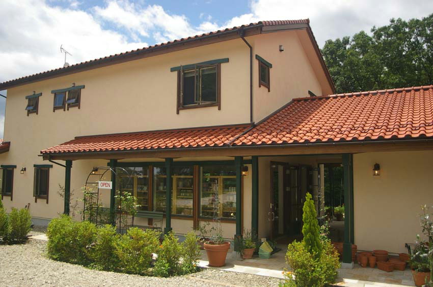 南欧を想わせる店舗外観♪