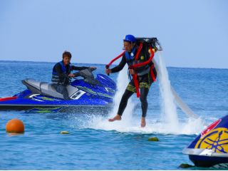 パラセーリング ジェットパック 沖縄 本部 美ら海水族館近く 16才 参加ok ファミリー 女性同士 カップルにおすすめ X Trip エックストリップ じゃらん遊び体験 パラセーリング ジェットパック 沖縄 本部 美ら海水族館近く 16才 参加ok ファミリー 女性同士 カップルにおすすめ X Trip エックストリップ じゃらん遊び体験