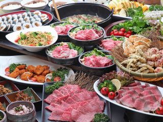 近江牛のすき焼き、ローストビーフ、グリルを食べ放題!「近江牛ディナービュッフェ」