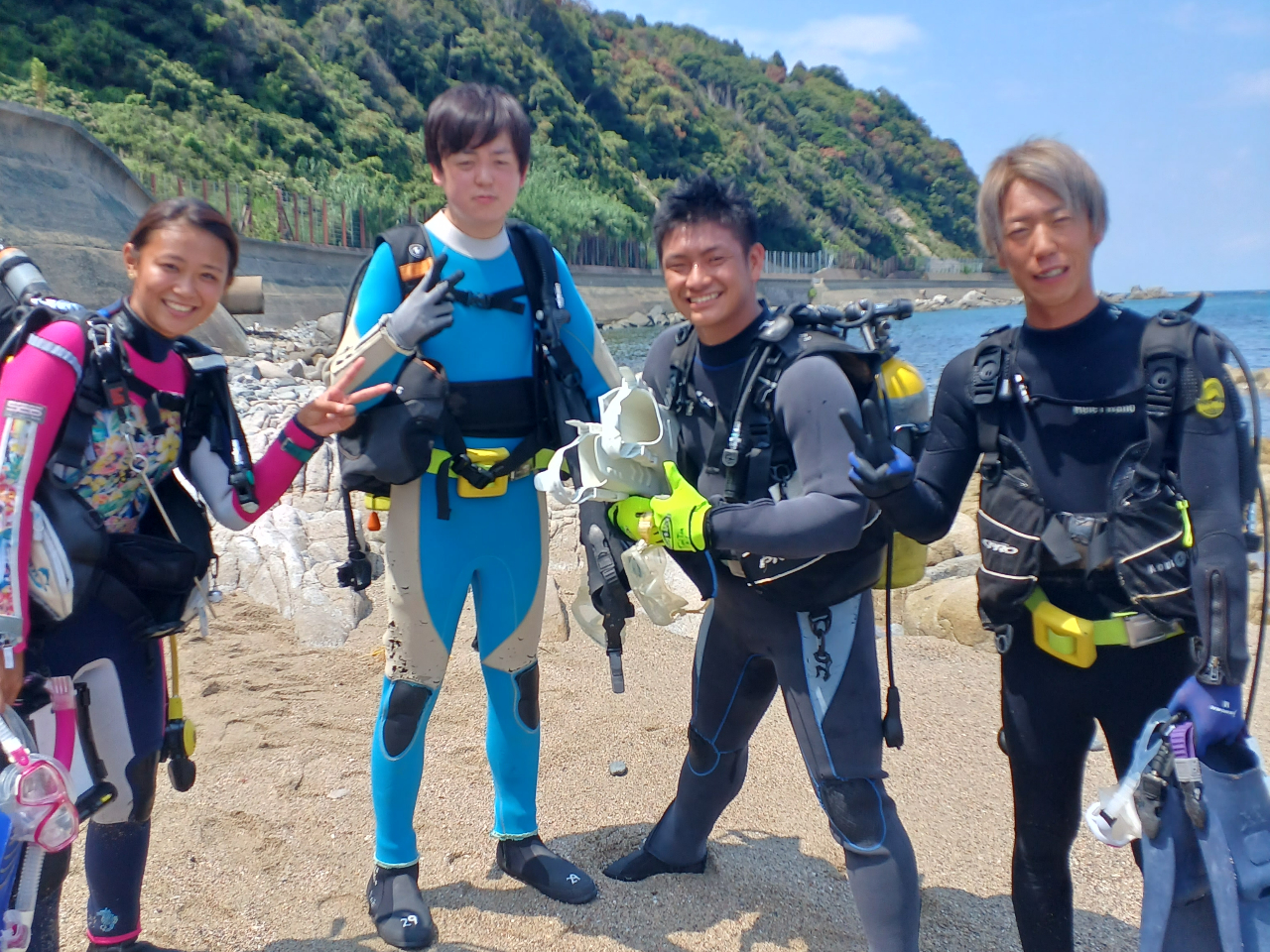 Group photo before diving