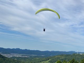 パラグライダーで、高高度フライトを楽しもう