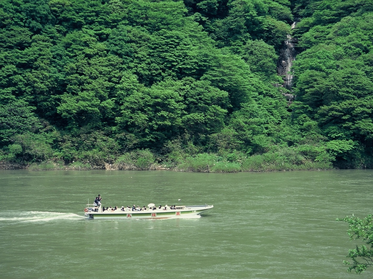 【渡し船で行く仙人堂アウトドアカフェでランチ】名物!!十割そば+いも煮を堪能♪