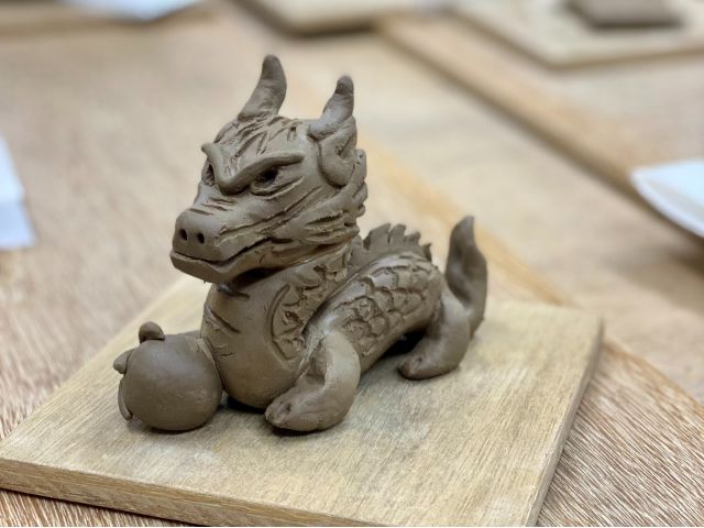 手びねりでは置物を作ることも可能です。