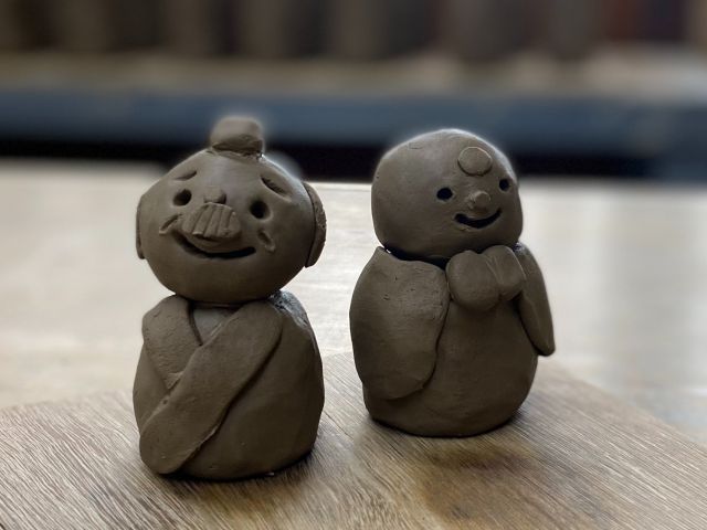 お皿やコップだけではない形もスタッフがサポートします☆