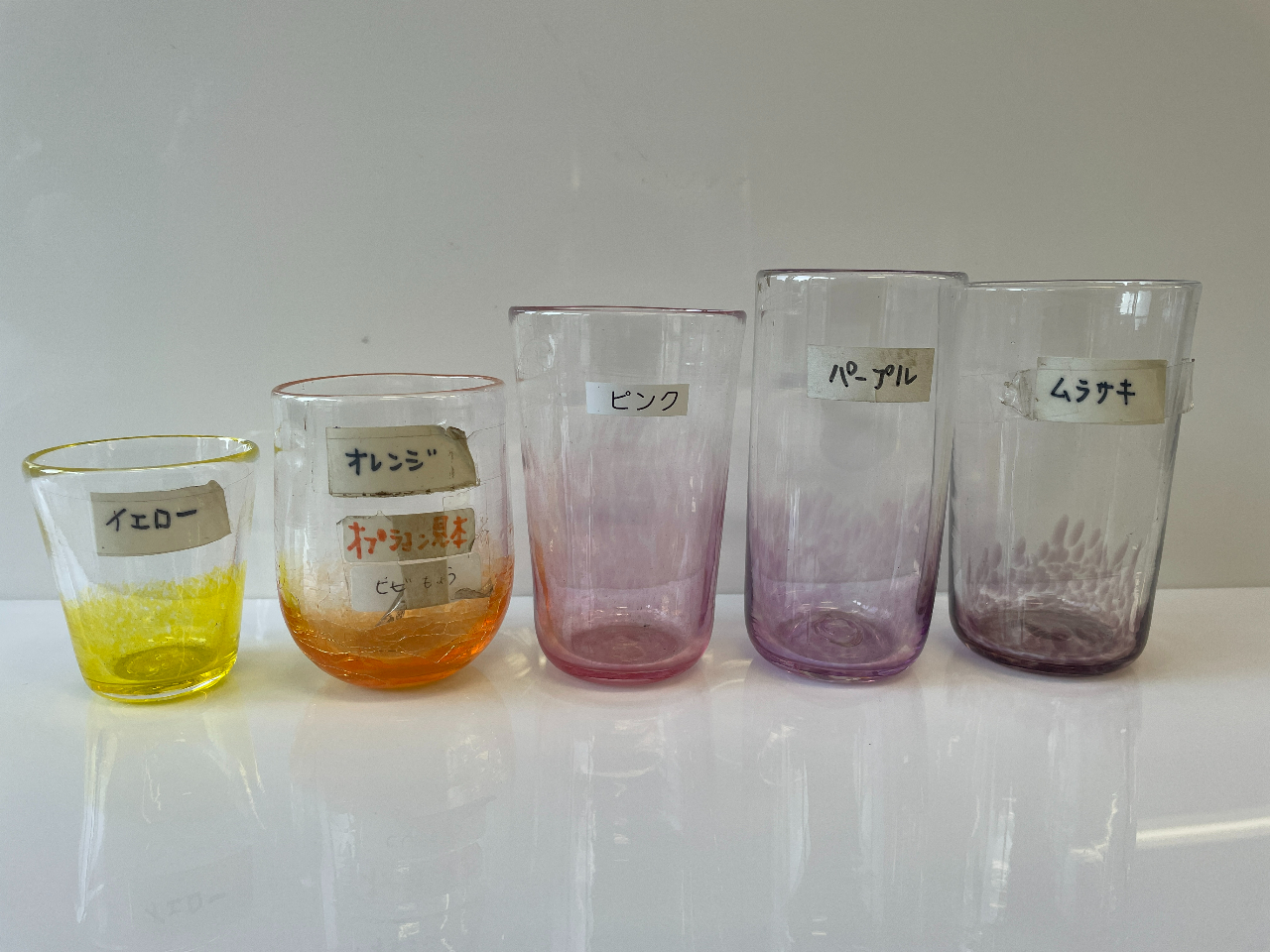 グラスの色は10色よりお選びいただけます。  ※画像はサンプル@