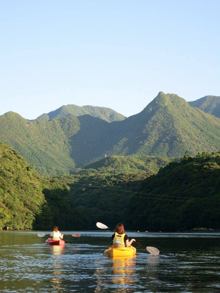 世界自然遺産の屋久島の大自然を体感!さわやかな風の中、安房川でリバーカヤック♪