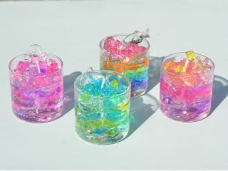 キラキラキャンドルは色の組み合わせ50通り以上!オリジナルを楽しんでください♪