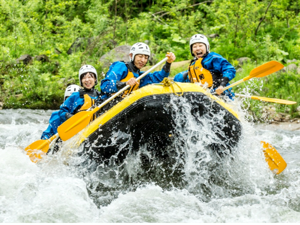 【北海道・札幌市内】\4~5月限定/定山渓激流ラフティング★小金湯温泉まつの湯入...