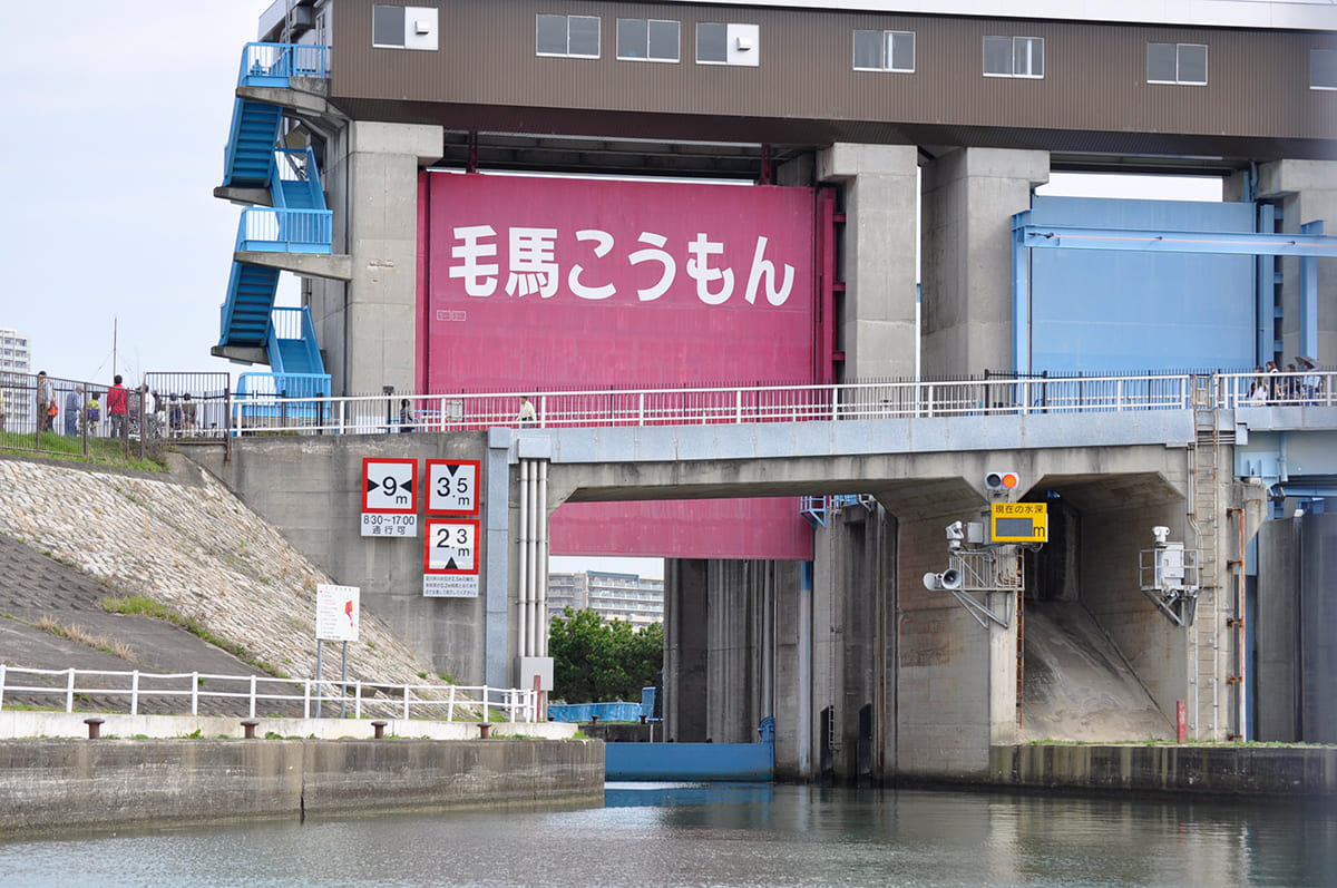 єn}ŐǯB͂ɃrbNII