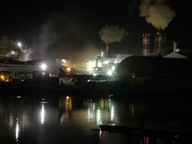 大平洋金属の夜景(全国誌の工場夜景の雑誌にも掲載されている風景が間近で見られます!