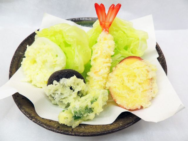 難波千日前 超リアルな食品サンプル 天ぷら レタス Bコース 30分以内で出来る本格体験 当日持ち帰りok 食品サンプルr M じゃらん遊び体験 難波千日前 超リアルな食品サンプル 天ぷら レタス Bコース 30分以内で出来る本格体験 当日持ち帰りok 食品サンプルr M じゃらん遊び体験